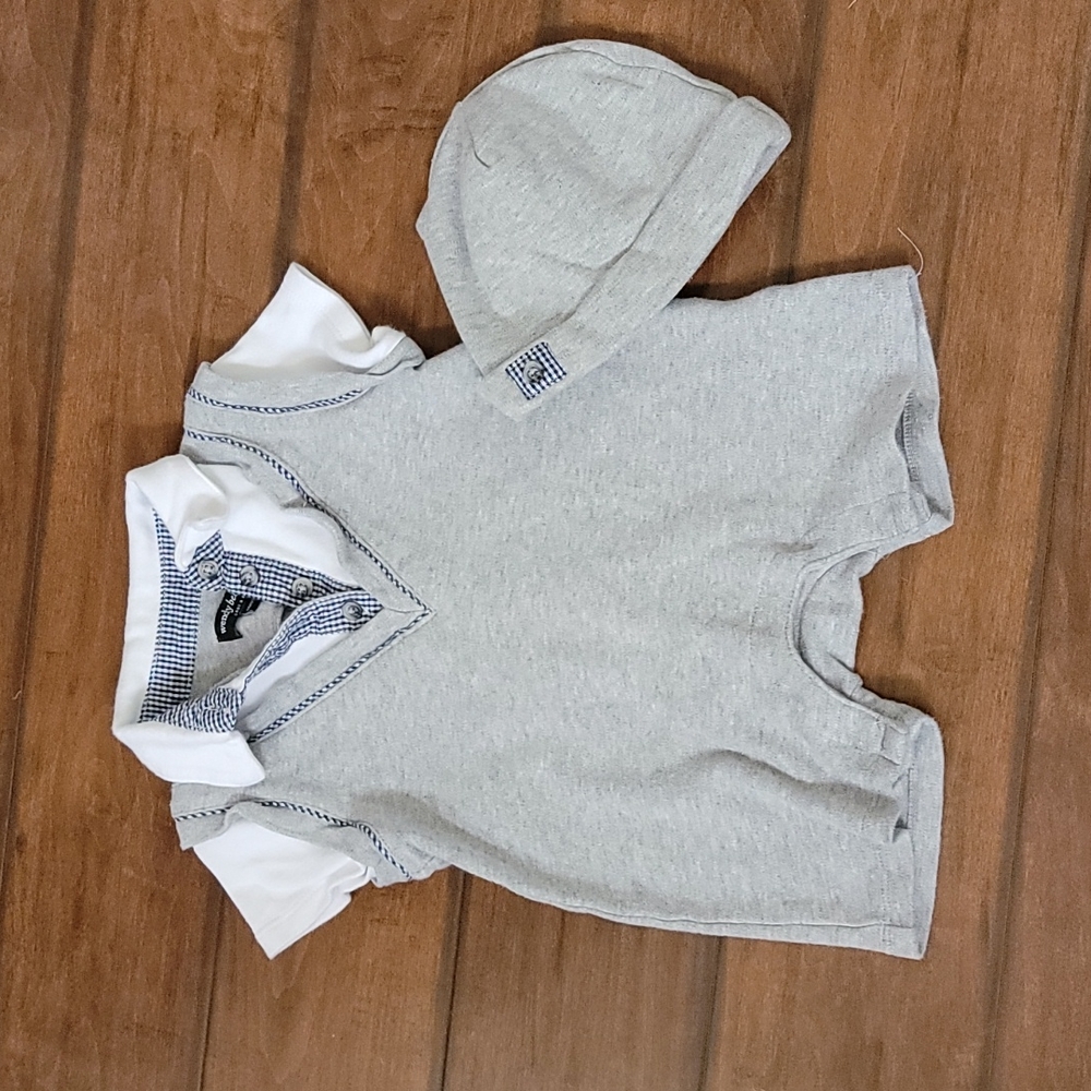Wendy Bellissimo 6 month gray romper with hat